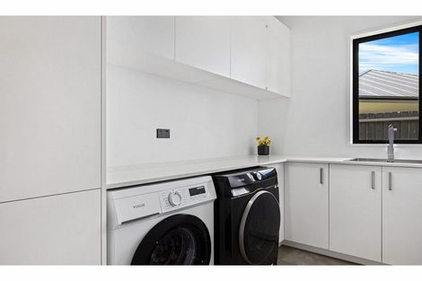 Photo of property in 10 Goodland Place, Rolleston, 7614