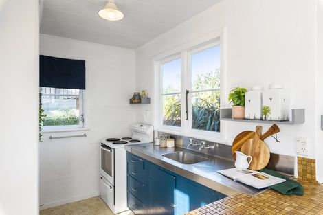 Photo of property in 81 Rosetta Road, Raumati South, Paraparaumu, 5032