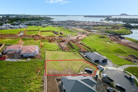 Photo of property in 19 Oyster Place, Omokoroa, 3114