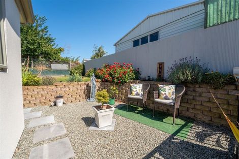 Photo of property in 2/92 Arthur Street, Seaview, Timaru, 7910