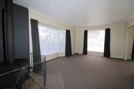 Photo of property in 5 Davidson Crescent, Hornby, Christchurch, 8042