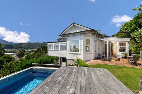 Photo of property in 56 Queens Road, Stepneyville, Nelson, 7010