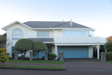 Photo of property in 18 Ferntree Terrace, West Harbour, Auckland, 0618