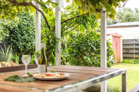 Photo of property in 3 Fleet Street, Glenbrook, Waiuku, 2681