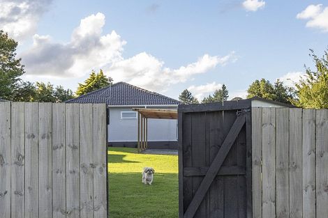 Photo of property in 4 Bethells Road, Waitakere, Auckland, 0816