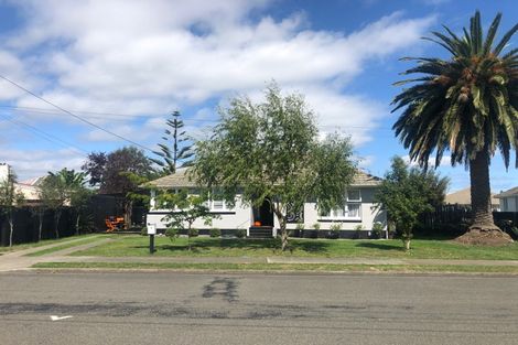 Photo of property in 2 Mahoe Street, Levin, 5510