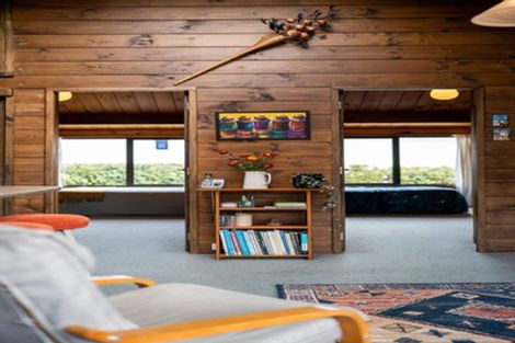 Photo of property in 42 Williams Street, Cambridge, 3434