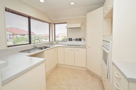 Photo of property in 101 Oakridge Grove, Flagstaff, Hamilton, 3210