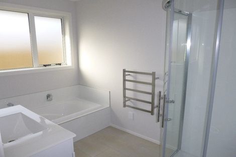 Photo of property in 13 Teatree Close, Huntington, Hamilton, 3210