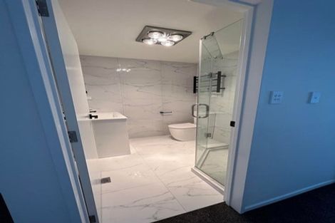 Photo of property in 8/13 Grove Lane, Pakuranga, Auckland, 2010