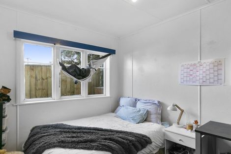 Photo of property in 60 Roxburgh Street, Mount Victoria, Wellington, 6011