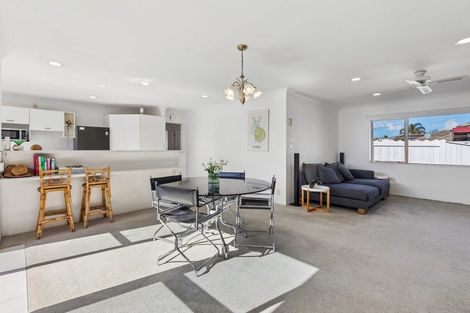 Photo of property in 23 Lotus Avenue, Mount Maunganui, 3116