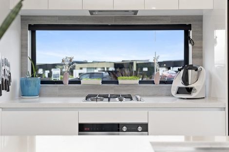 Photo of property in 16 Kaniera Terrace, Cambridge, 3434