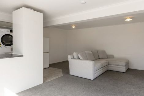 Photo of property in 35 Grace Crescent, Richmond Heights, Taupo, 3330