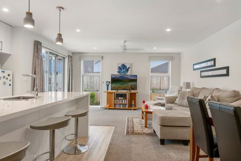 Photo of property in 1 Westhill Lane, Papamoa Beach, Papamoa, 3118