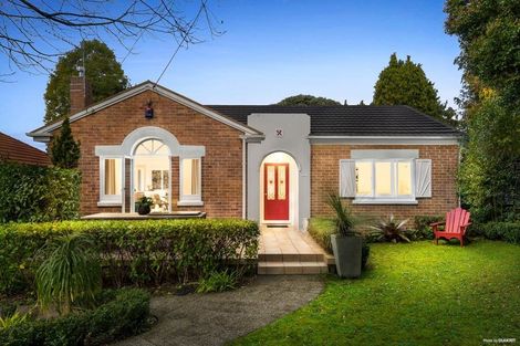 Photo of property in 209 Campbell Road, Greenlane, Auckland, 1061