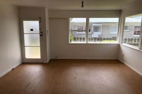 Photo of property in 2/24 Gray Avenue, Mangere East, Auckland, 2024