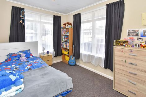 Photo of property in 2/16 View Road, Papakura, 2110