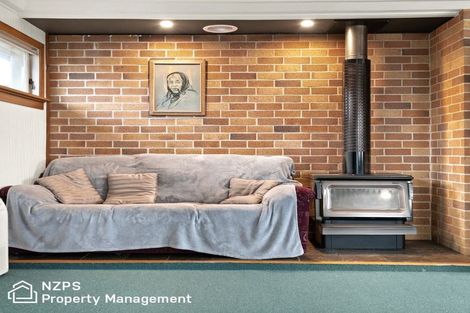 Photo of property in 2 Erskine Place, Saint Clair, Dunedin, 9012