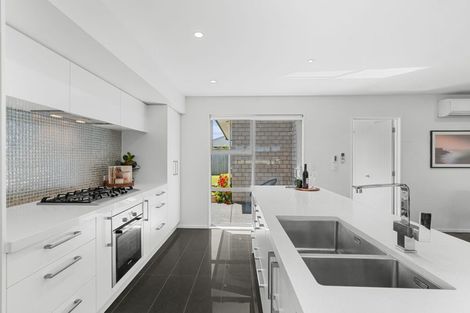 Photo of property in 37 Gartrell Road, Wigram, Christchurch, 8042