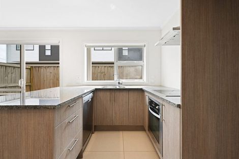 Photo of property in 2/72 Carrington Avenue, Silverdale, Hamilton, 3216