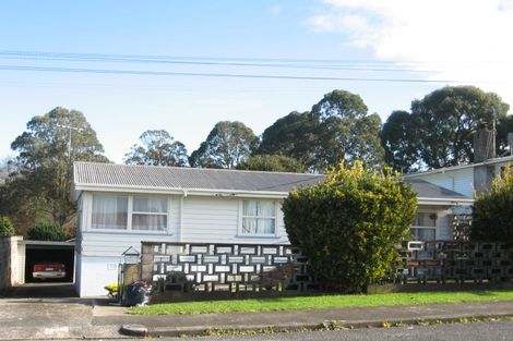 Photo of property in 43 Eddowes Street, Manurewa, Auckland, 2102