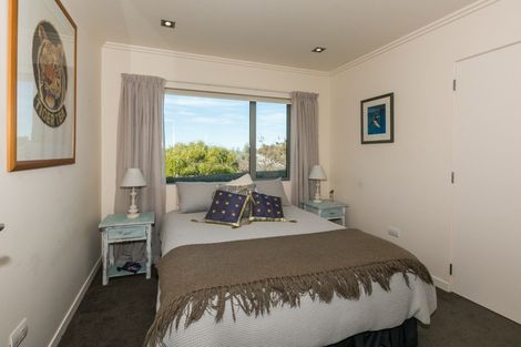 Photo of property in 116 Kent Terrace, Taradale, Napier, 4112