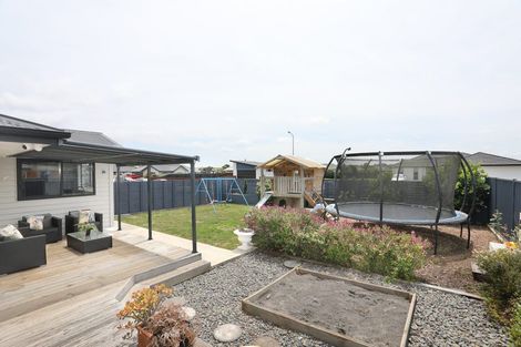 Photo of property in 13 George Street, Bulls, 4818