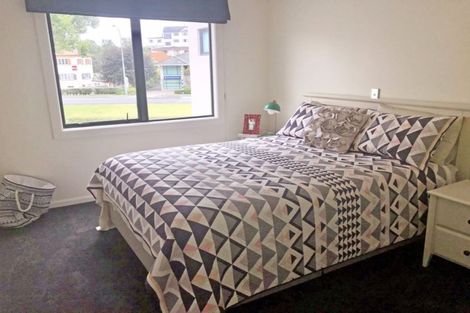 Photo of property in 4/2 Sixth Avenue, Tauranga, 3110