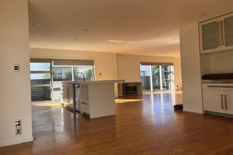 Photo of property in 12 Matariki Street, Omaha, 0986