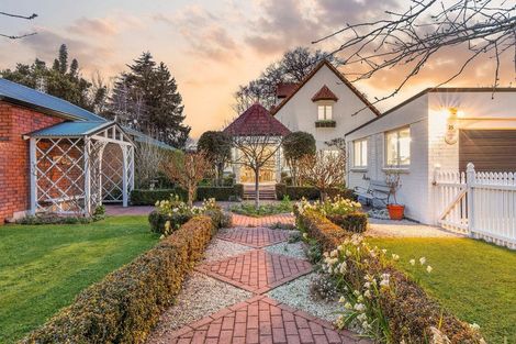 Photo of property in 25 Hall Street, Cambridge, 3434