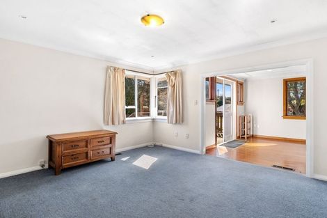 Photo of property in 1 Centennial Avenue, Helensburgh, Dunedin, 9010