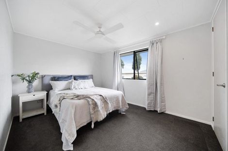 Photo of property in 4a Edinburgh Street, Tuakau, 2121