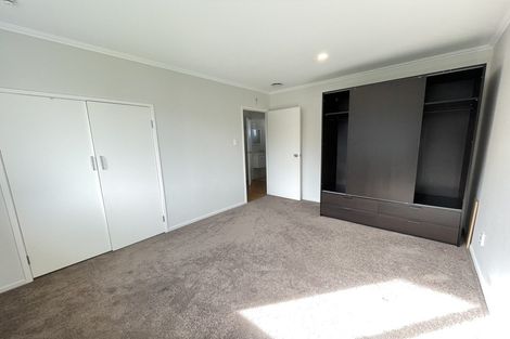 Photo of property in 99 Sycamore Drive, Sunnynook, Auckland, 0620