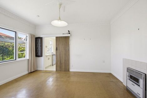Photo of property in 19 Agra Crescent, Khandallah, Wellington, 6035