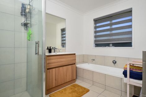 Photo of property in 5 Compton Grove, Huntington, Hamilton, 3210