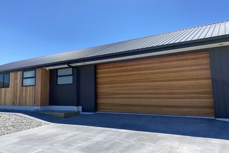 Photo of property in 10 Jack Adamson Drive, Twizel, 7901