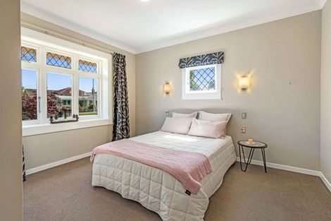 Photo of property in 42 Limbrick Street, Terrace End, Palmerston North, 4410