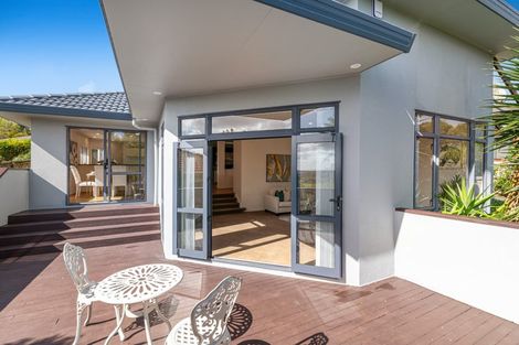 Photo of property in 17 Jacanas Place, Unsworth Heights, Auckland, 0632