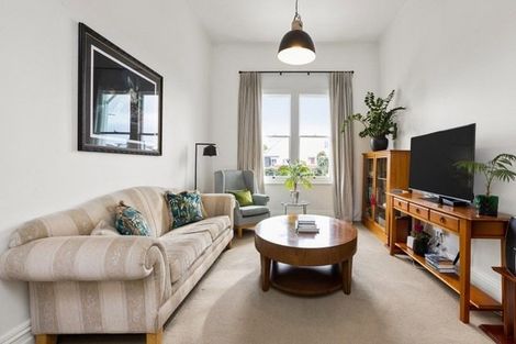 Photo of property in 8 Battery Road, Ahuriri, Napier, 4110