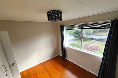 Photo of property in 59 Chilcott Road, Henderson, Auckland, 0612
