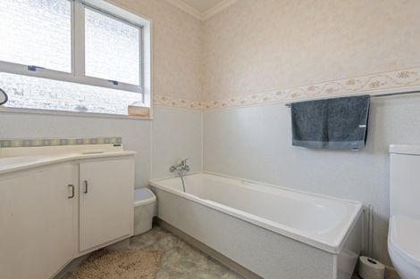 Photo of property in 3 Sheraton Grove, Highbury, Palmerston North, 4412