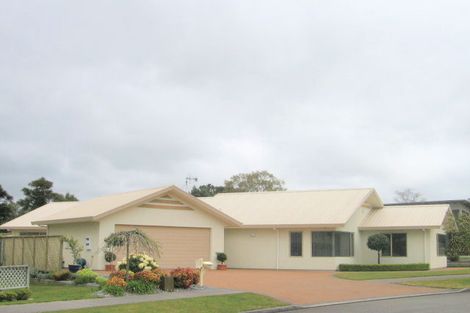 Photo of property in 22 Robinson Terrace, Rangatira Park, Taupo, 3330