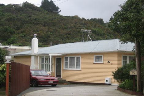 Photo of property in 15 Richard Grove, Stokes Valley, Lower Hutt, 5019