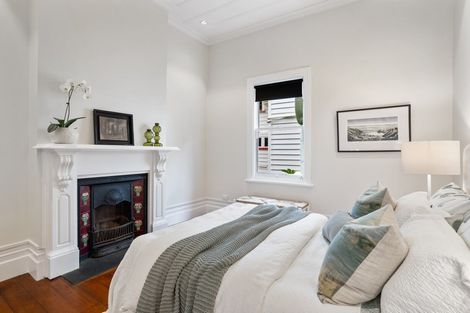 Photo of property in 39 Esplanade Road, Mount Eden, Auckland, 1024