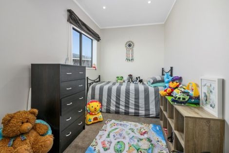 Photo of property in 1/18 Gills Road, Bucklands Beach, Auckland, 2014