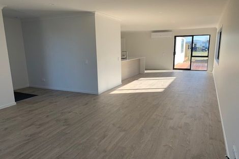 Photo of property in 9 Waituna Street, Pegasus, 7612