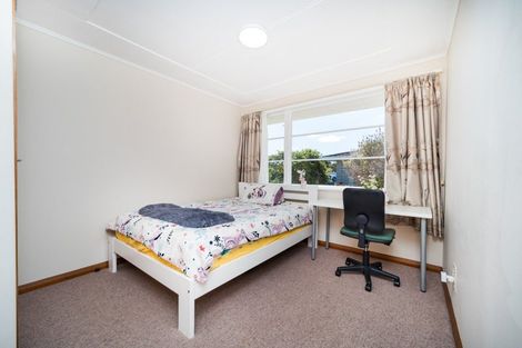 Photo of property in 7 Innes Place, Roslyn, Palmerston North, 4414