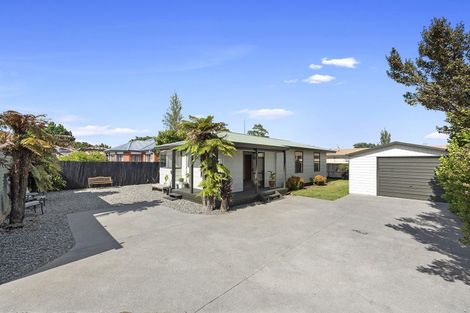 Photo of property in 2 Saxbys Road, Glenview, Hamilton, 3206