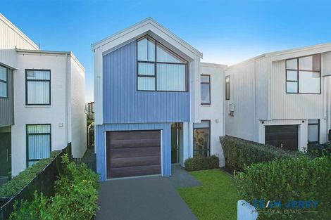 Photo of property in 55 Battalion Drive, Papakura, 2110